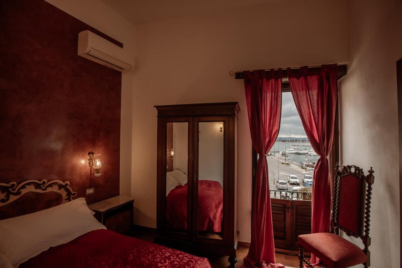 مبيت وإفطار سيراكوزا Palazzo Giunta - Porta Marina Ortigia المظهر الخارجي الصورة