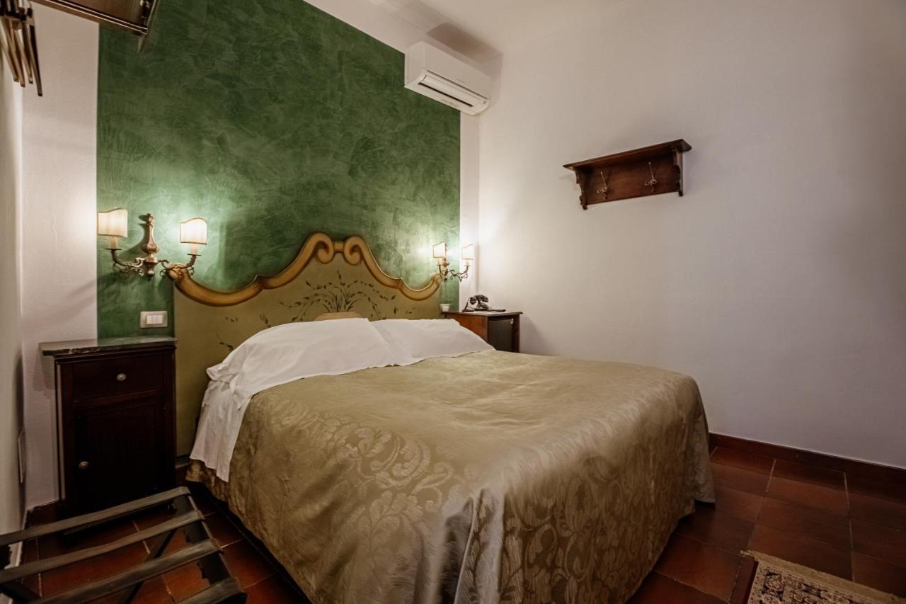 مبيت وإفطار سيراكوزا Palazzo Giunta - Porta Marina Ortigia المظهر الخارجي الصورة